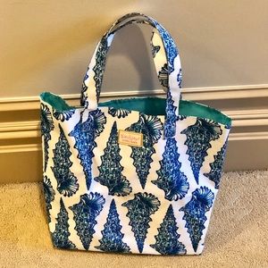 Lilly Pulitzer for Estée Lauder Blue Sea Shell Bag